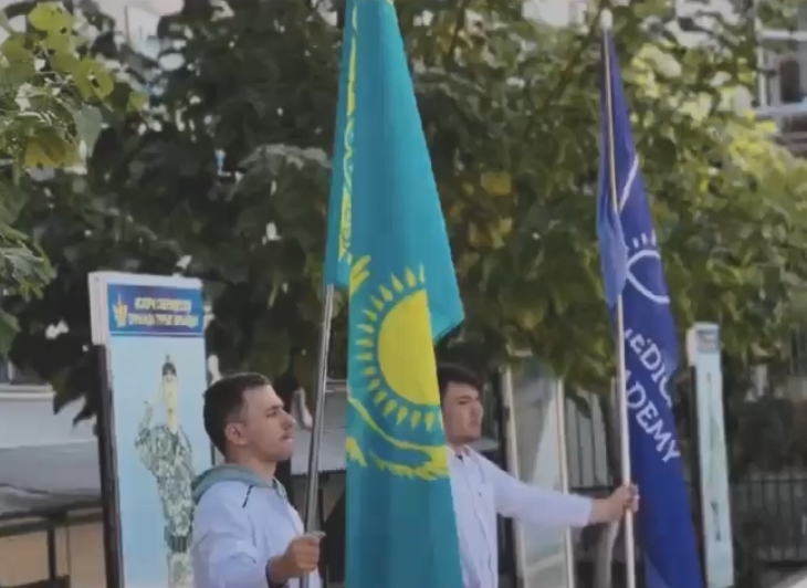 Флэшмоб «Алға Қазақстан»