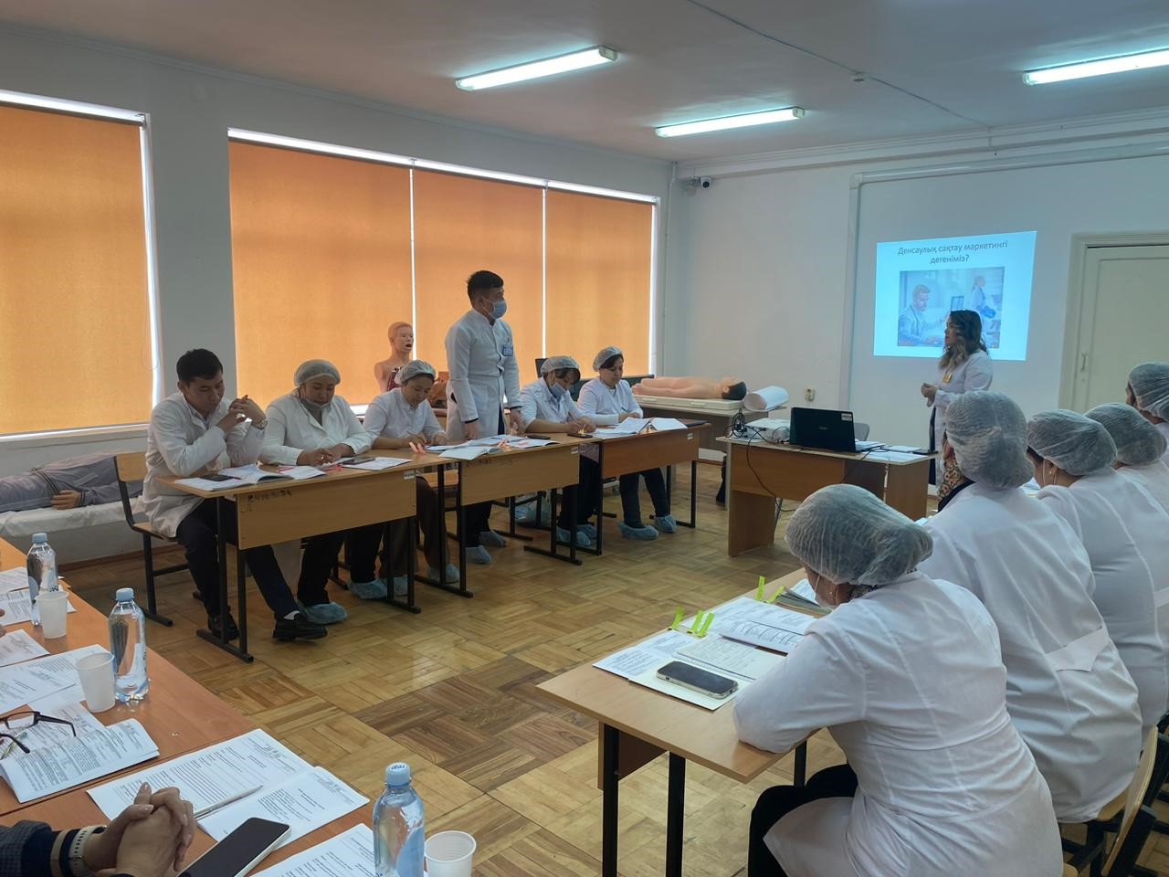 Открытое занятие со студентами ускоренного академического ба...
