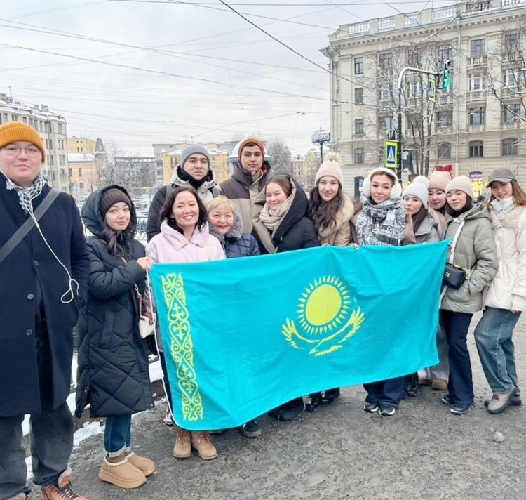 Студенты ЮКМА проходят обучение в рамках программы академиче...