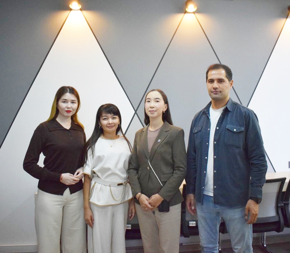 Жобаларды басқару және коммерцияландыру офисі