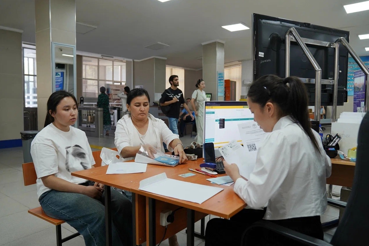 The Admissions Committee of the South Kazakhstan Medical Aca...