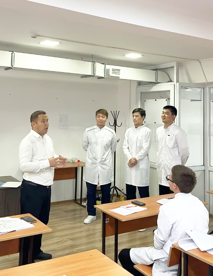 There was a meeting on the topic of students' psychological...