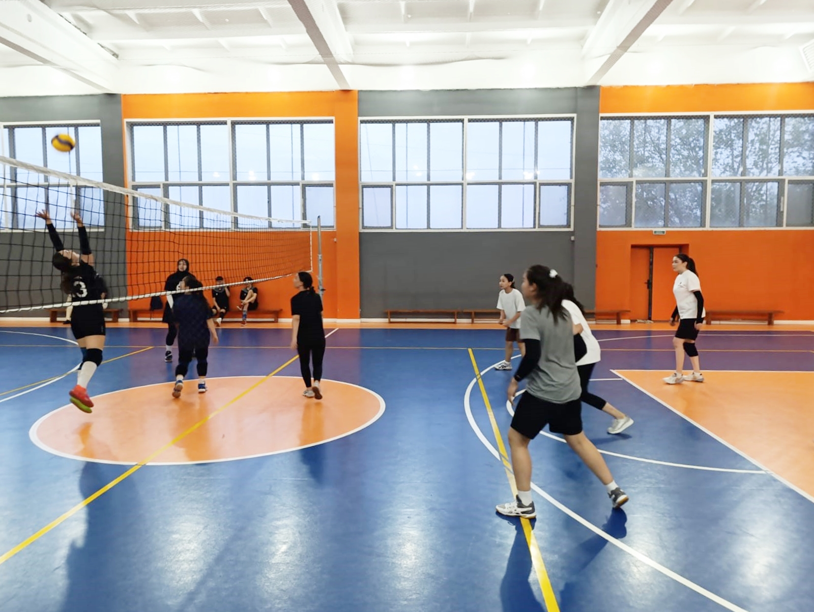 Girls' Volleyball Qualifying Tournament