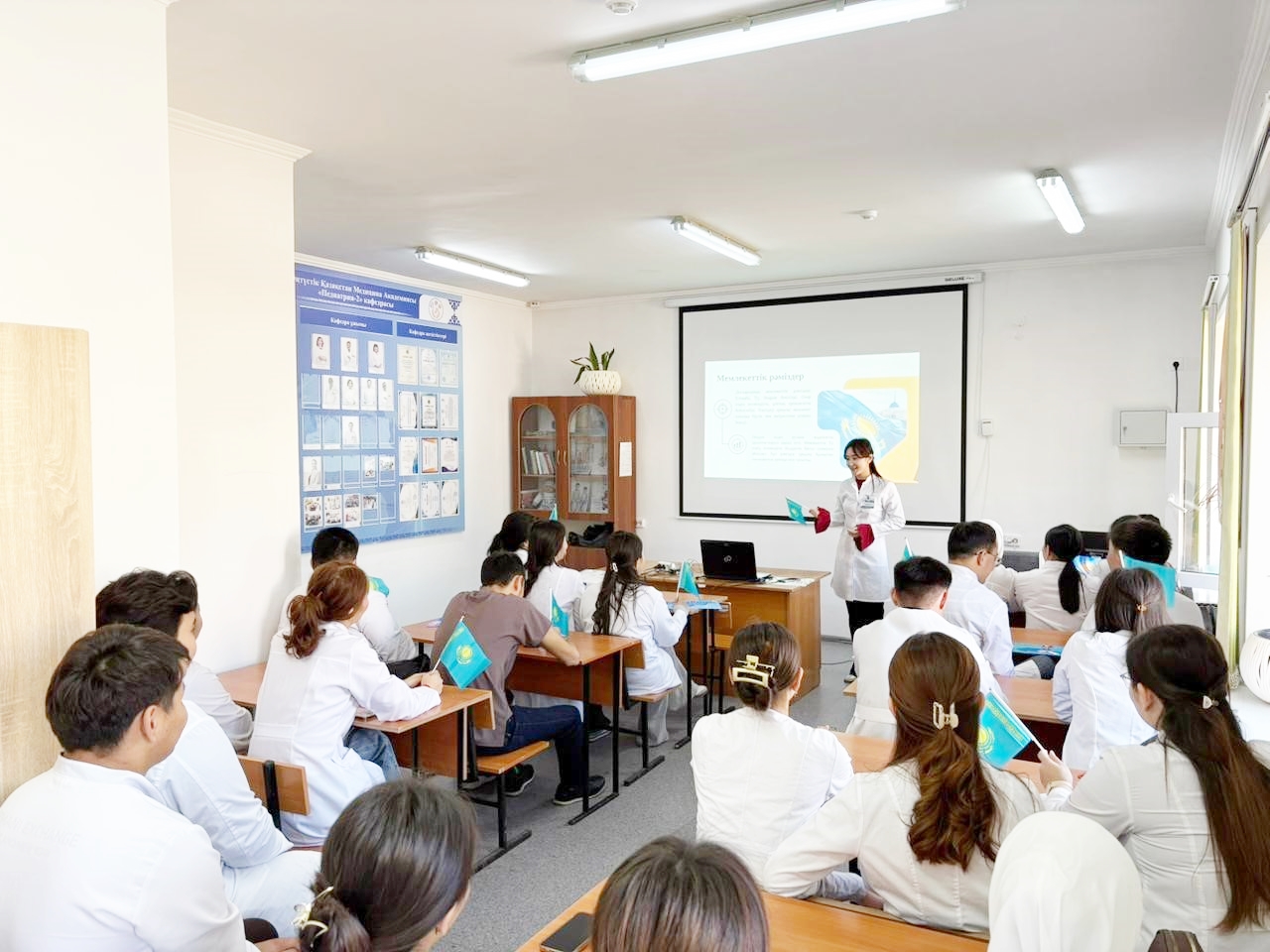 Мәңгілік жаса, туған елім – Қазақстан!