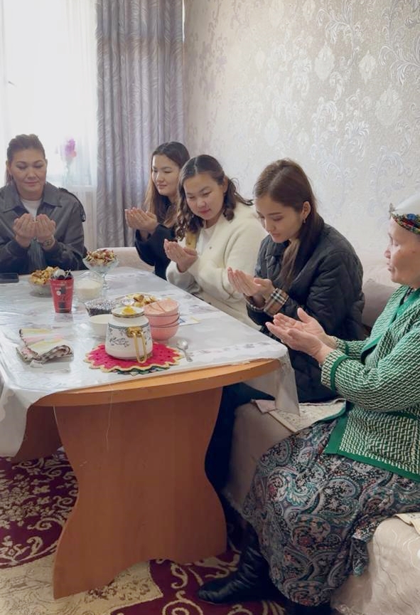 Charity Event “Elderly People Are Our Treasure” Held
