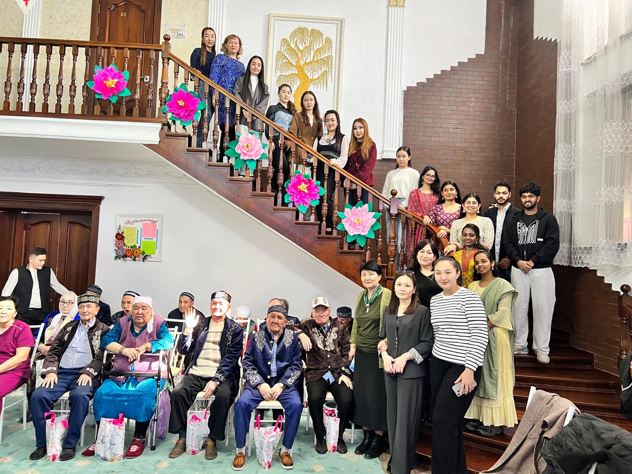 Academy Staff Meet with Elderly Residents
