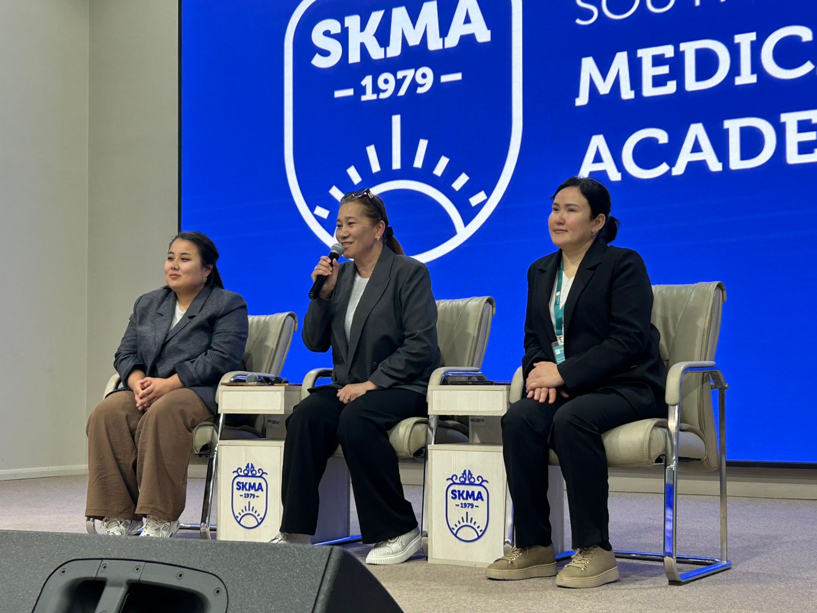 Жастар арасында мемлекеттік бағдарламаларды кеңінен насихаттауға бағытталған маңызды кездесу өтті