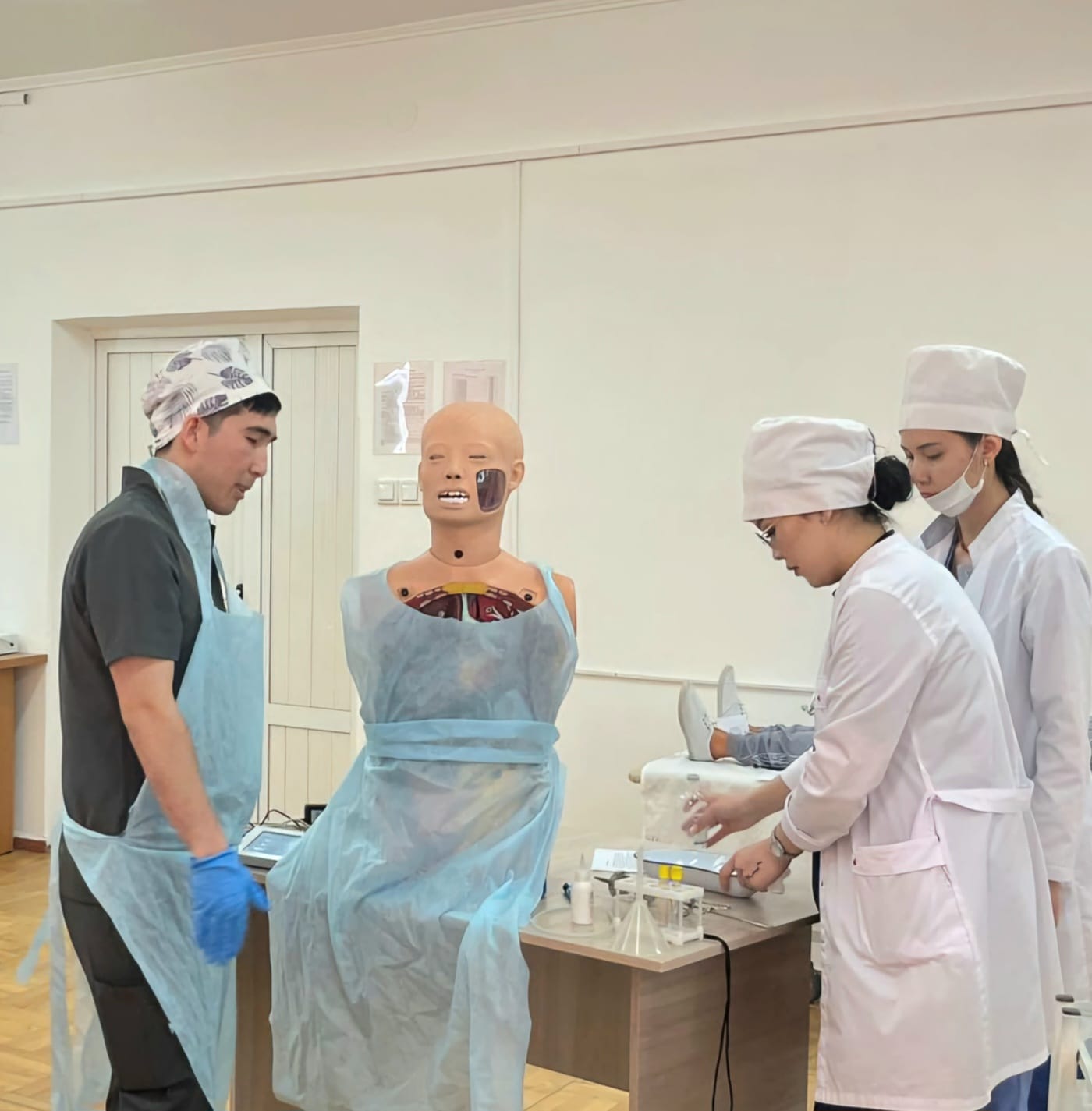 «ОҚМА» АҚ-да білім алушылар арасында шұғыл жағдайлар бойынша конкурстың финалы өтті