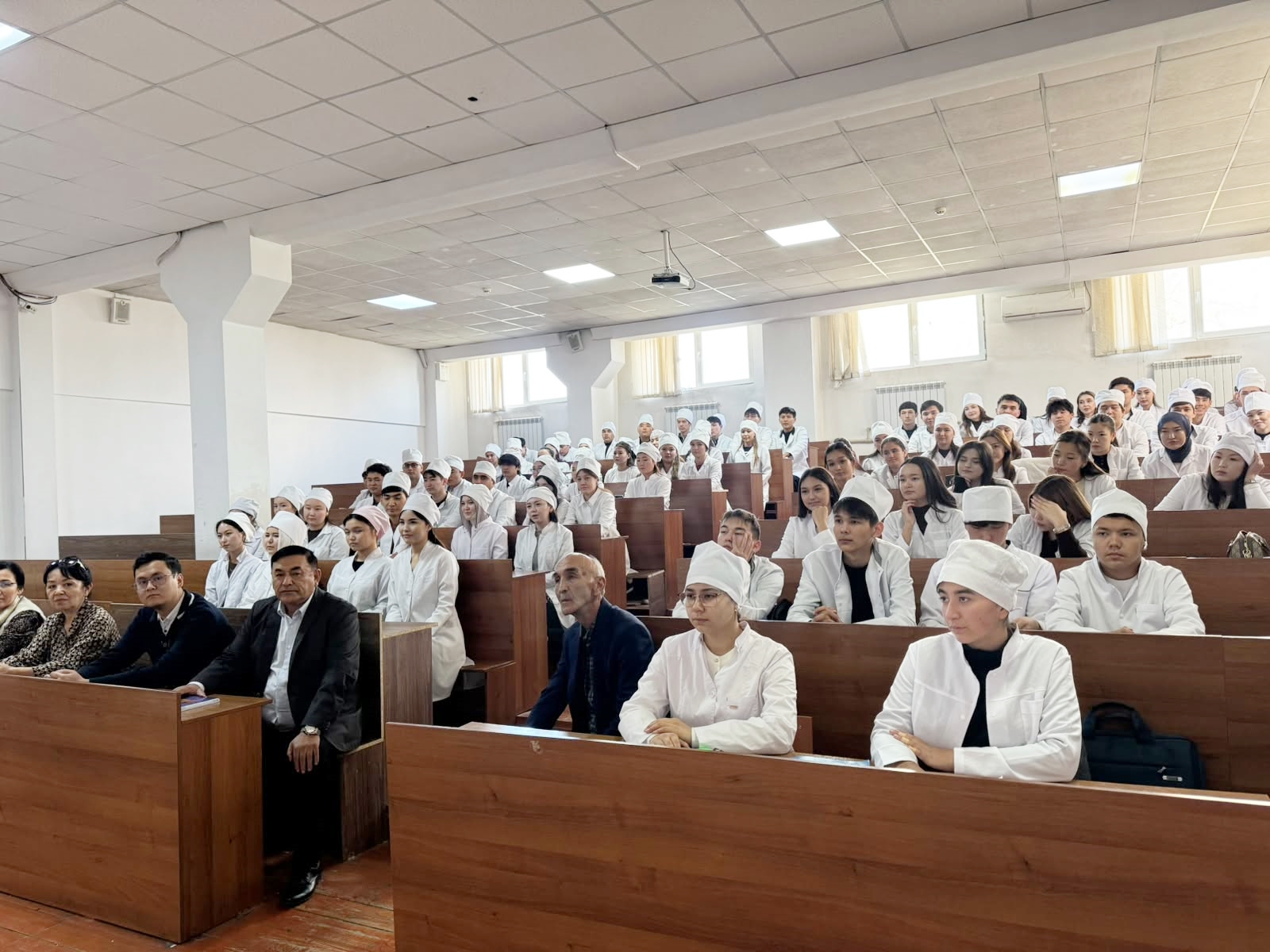 «Қазақстан Республикасының жаңа Конституциясы: Реформалар жә...