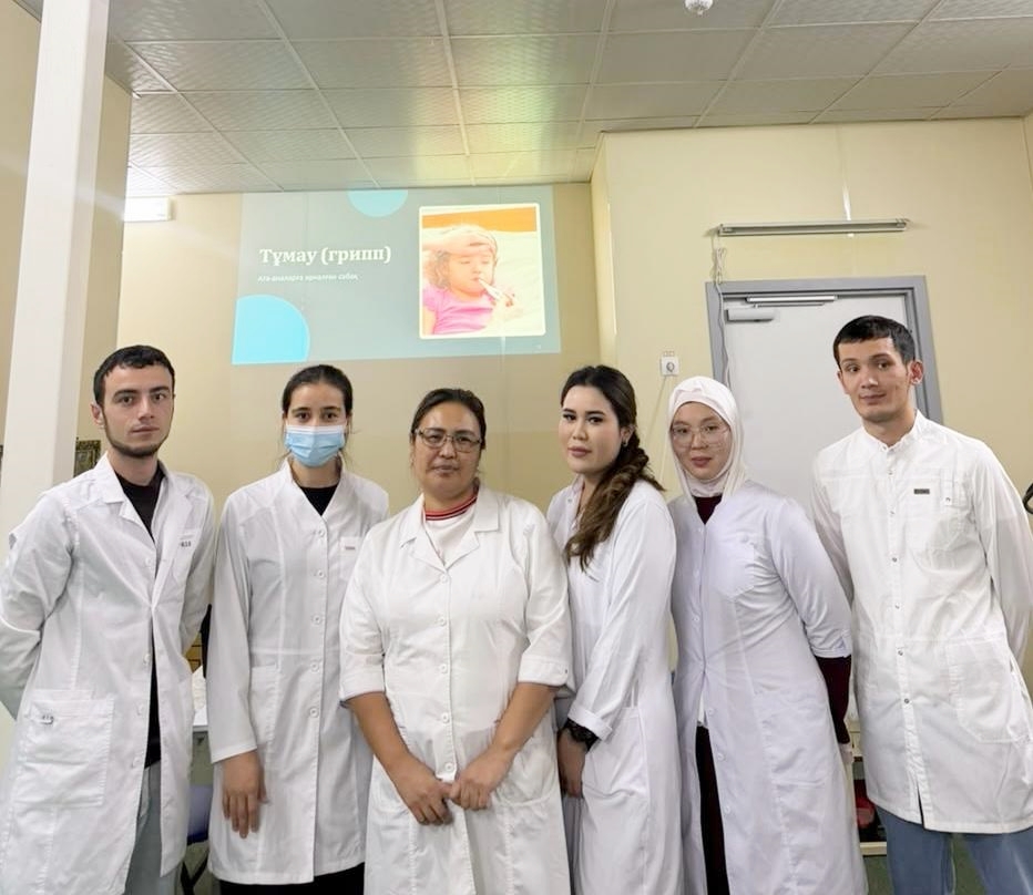 Жұқпалы аурулардың алғашқы клиникалық көріністері бойынша ақ...